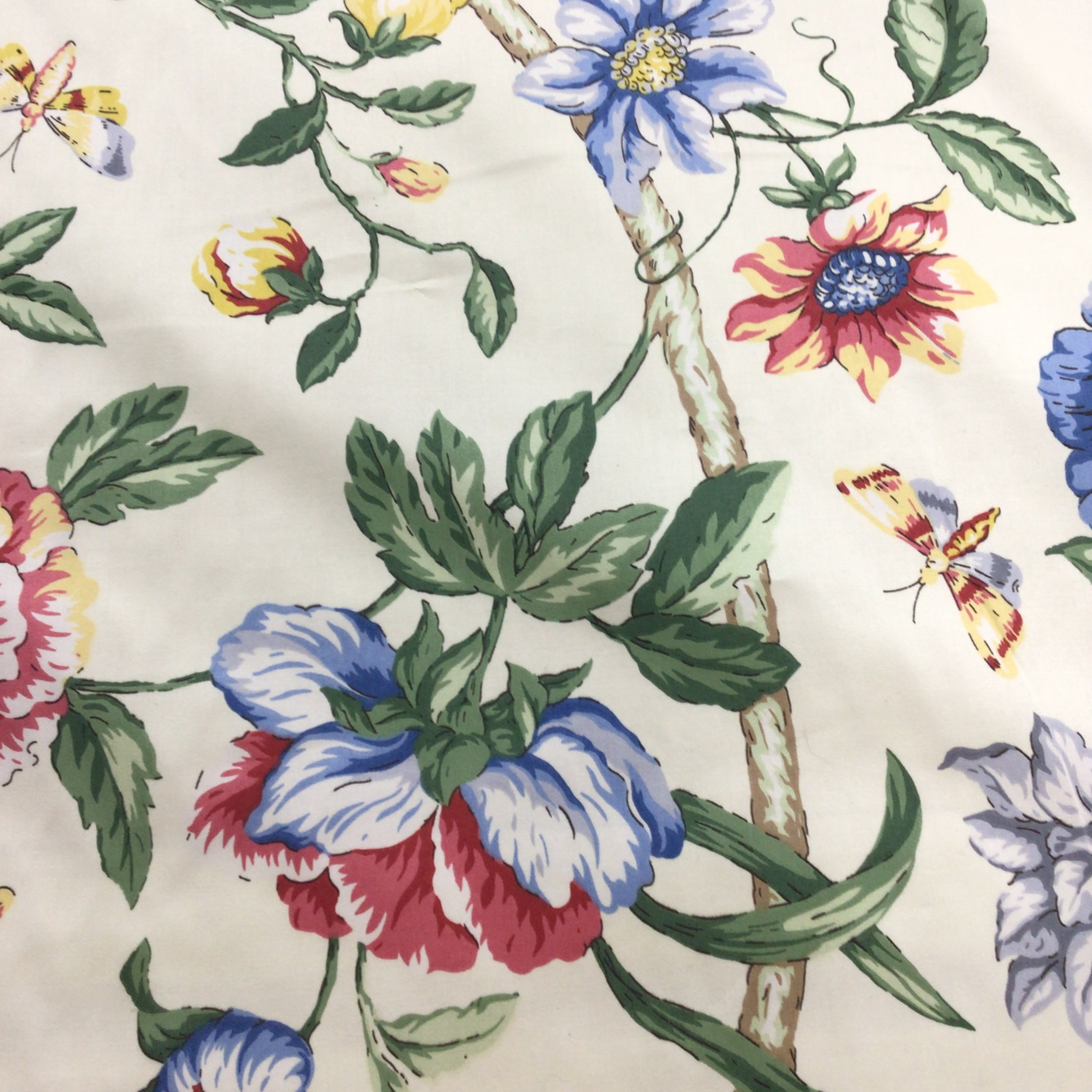 Duralee Fabrics Leslies Dream Cotton Print Fabric