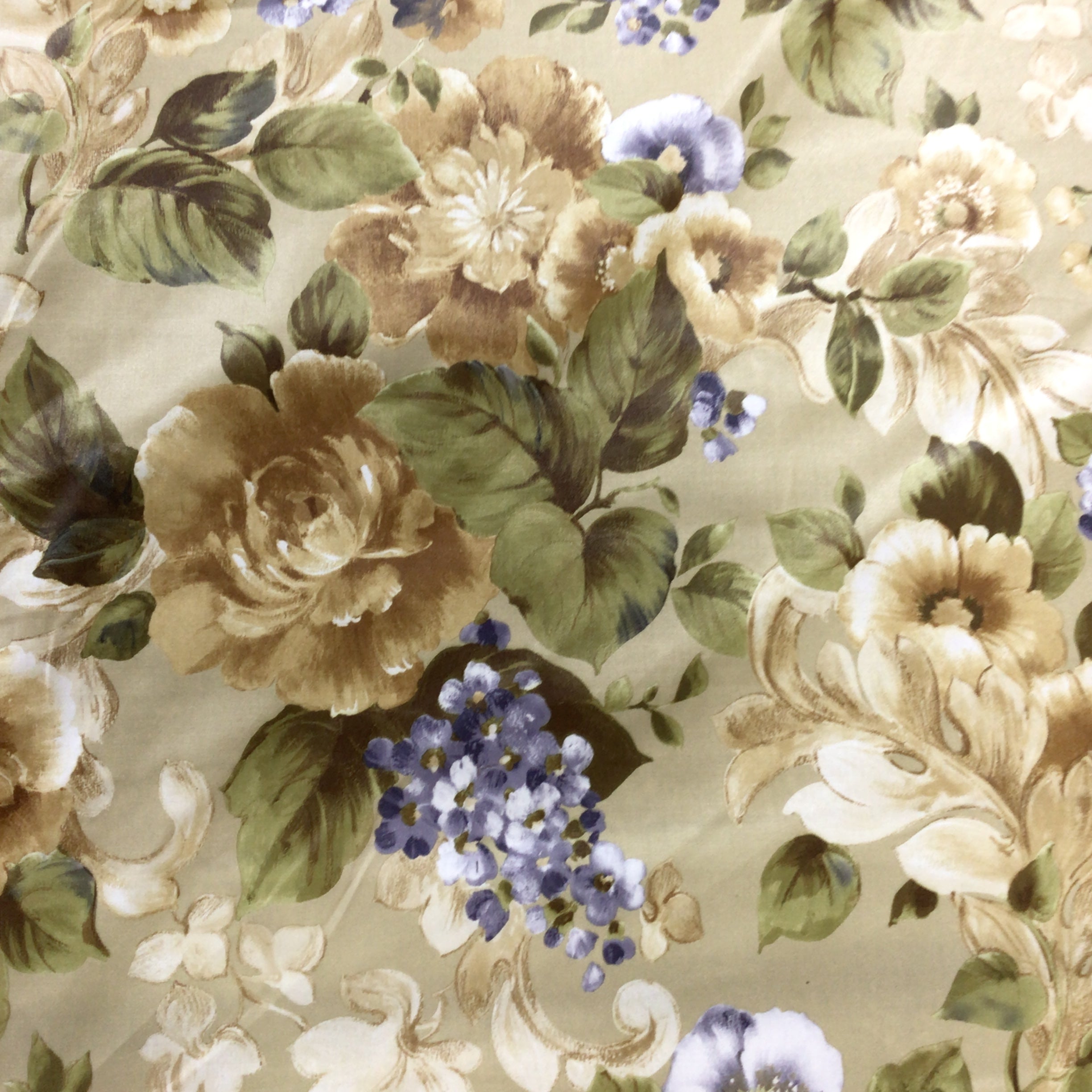 Duralee Fabrics Cottage Garden Bloom Polished Cotton Print Fabric
