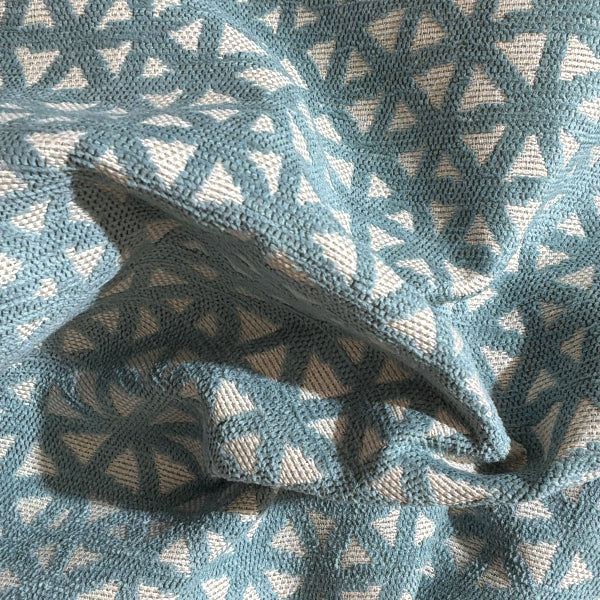 DL Couch Kindred Crashing Wave Upholstery Fabric Yardage